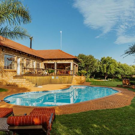 Boubou Bed And Breakfast Rustenburg Exterior foto
